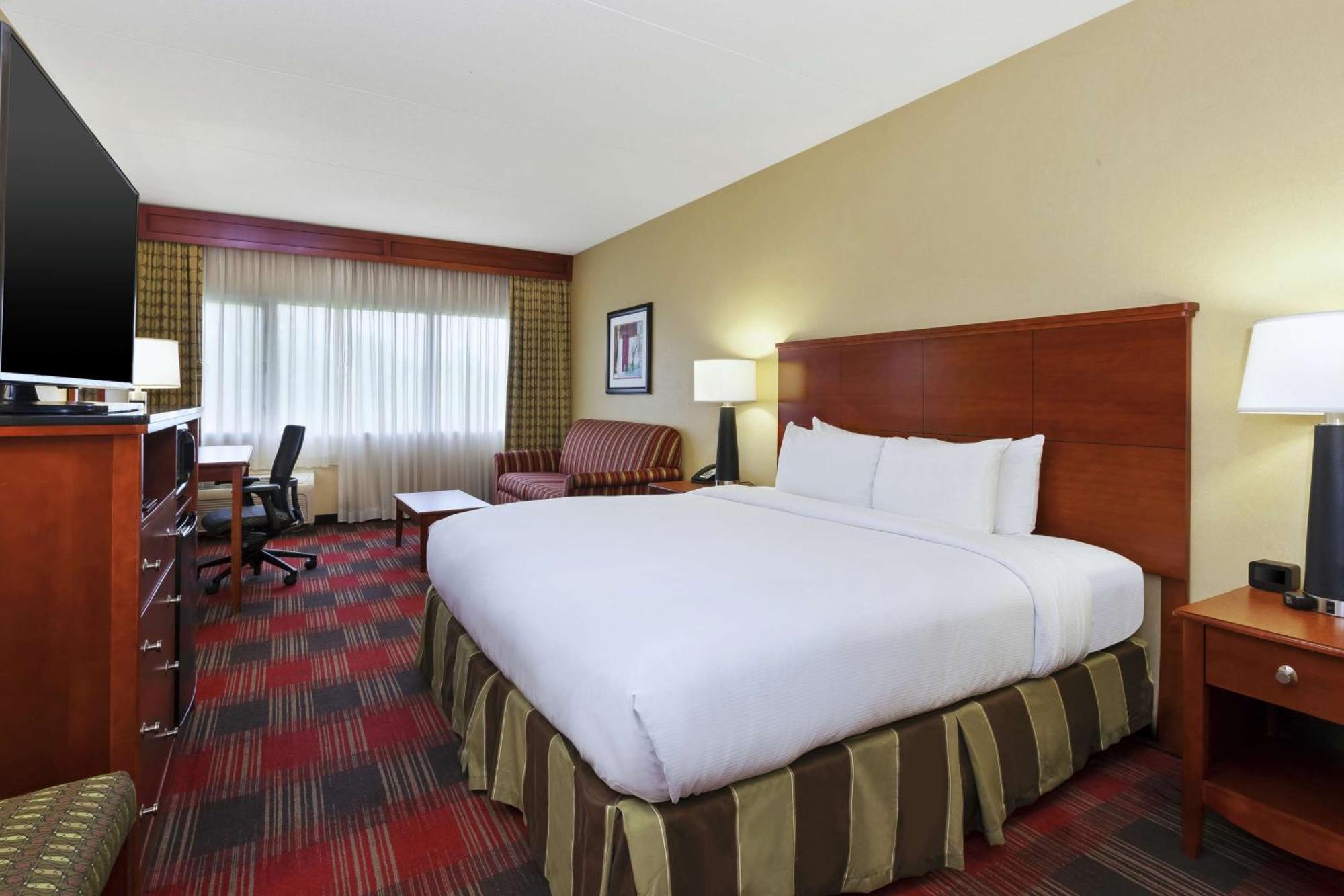 Hotel Doubletree By Hilton Holland Exterior foto